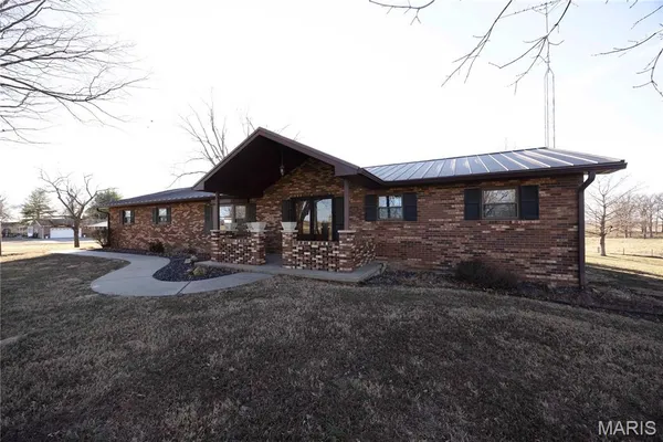 $464,900 | 34 Missouri Lane, Perryville, MO 63775