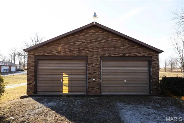 $464,900 | 34 Missouri Lane, Perryville, MO 63775