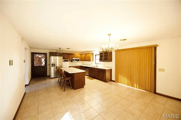 $464,900 | 34 Missouri Lane, Perryville, MO 63775