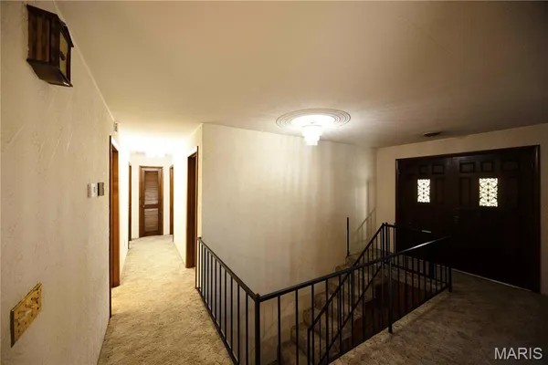 $464,900 | 34 Missouri Lane, Perryville, MO 63775