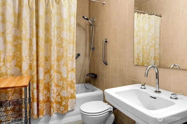 $675,000 | 1017 Minor Avenue, Unit 1303, Seattle, WA 98104