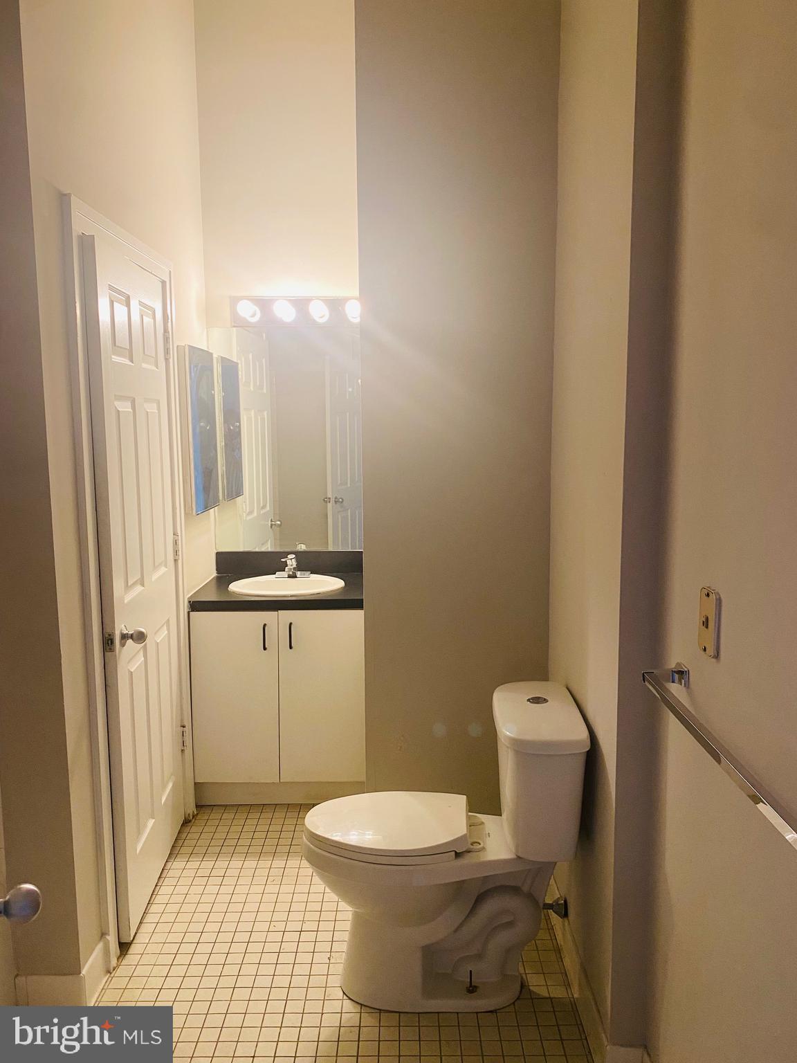 4313 Main Street, Unit 4D Philadelphia, PA 19127 - Photo 8 of 9