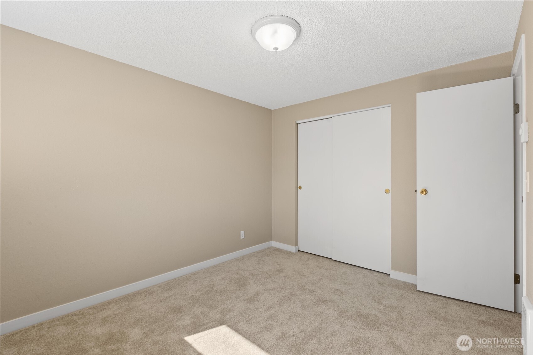 7700 196th Street Southwest, Unit C Edmonds, WA 98036 - Photo 23 of 26 a view of an empty room