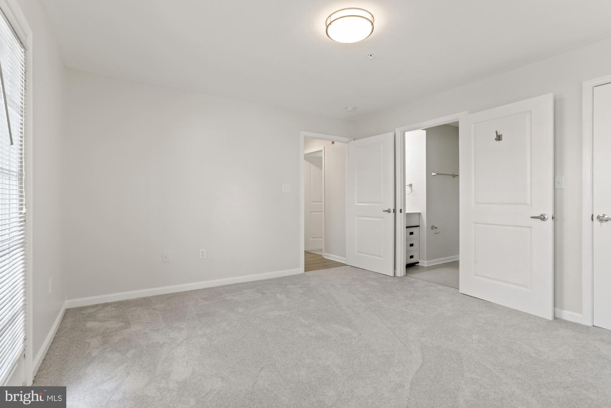 645 Constellation Square Southeast, Unit B Leesburg, VA 20175 - Photo 18 of 31 Primary Bedroom