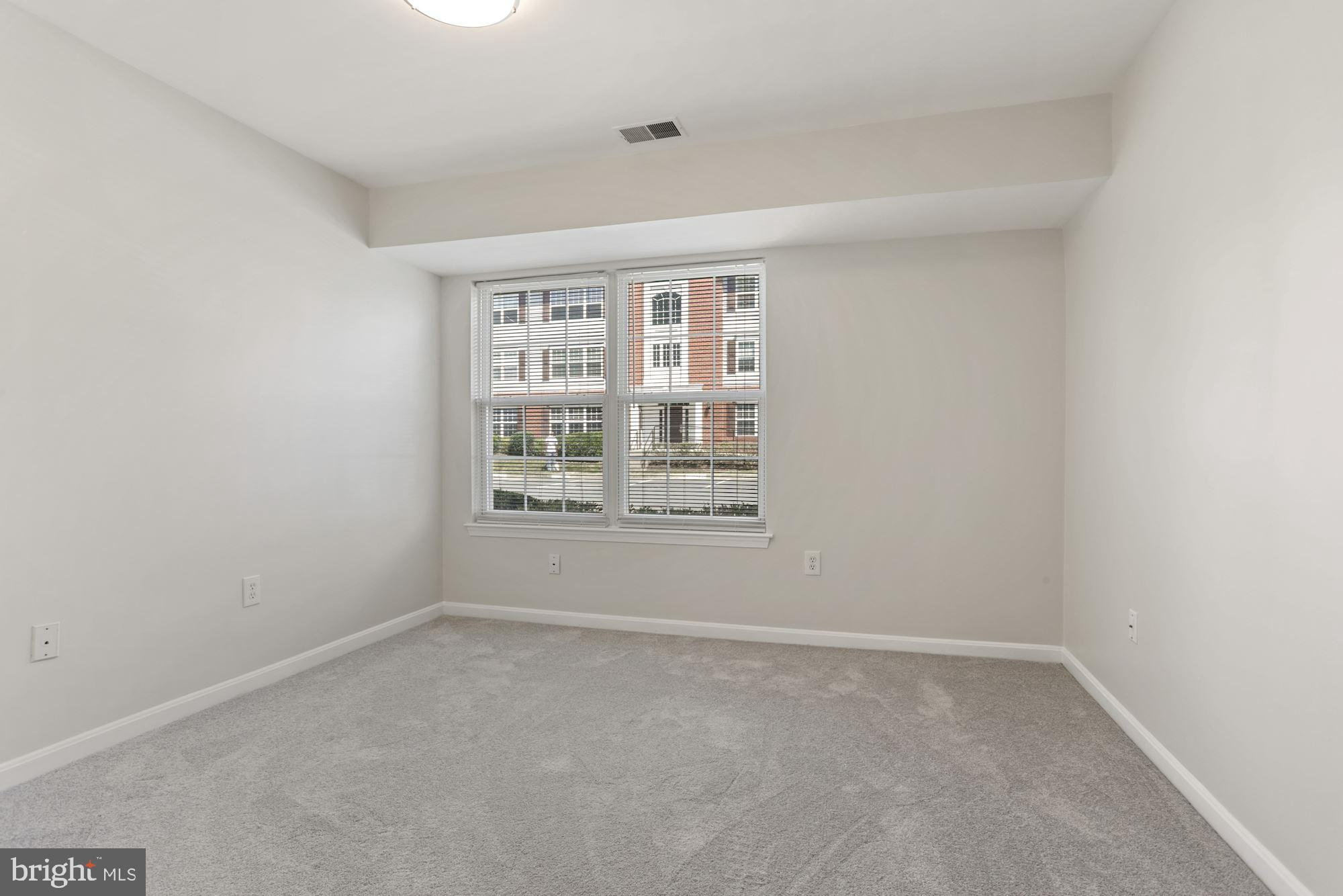 645 Constellation Square Southeast, Unit B Leesburg, VA 20175 - Photo 23 of 31