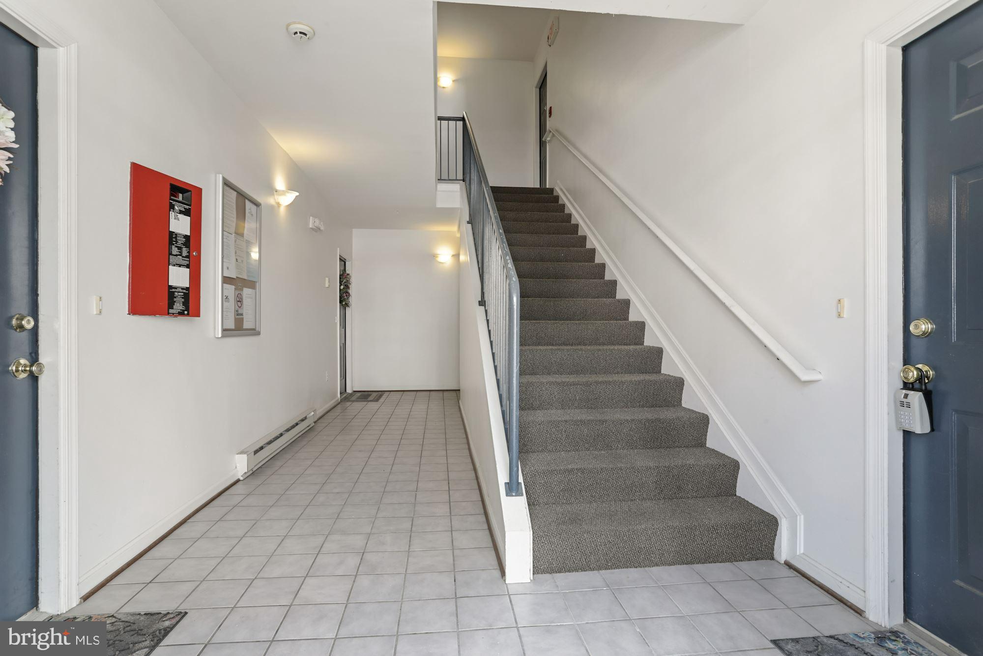 645 Constellation Square Southeast, Unit B Leesburg, VA 20175 - Photo 29 of 31 Entry