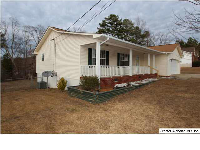 87 Jones Street Jacksonville, AL 36265 - Photo 2 of 16