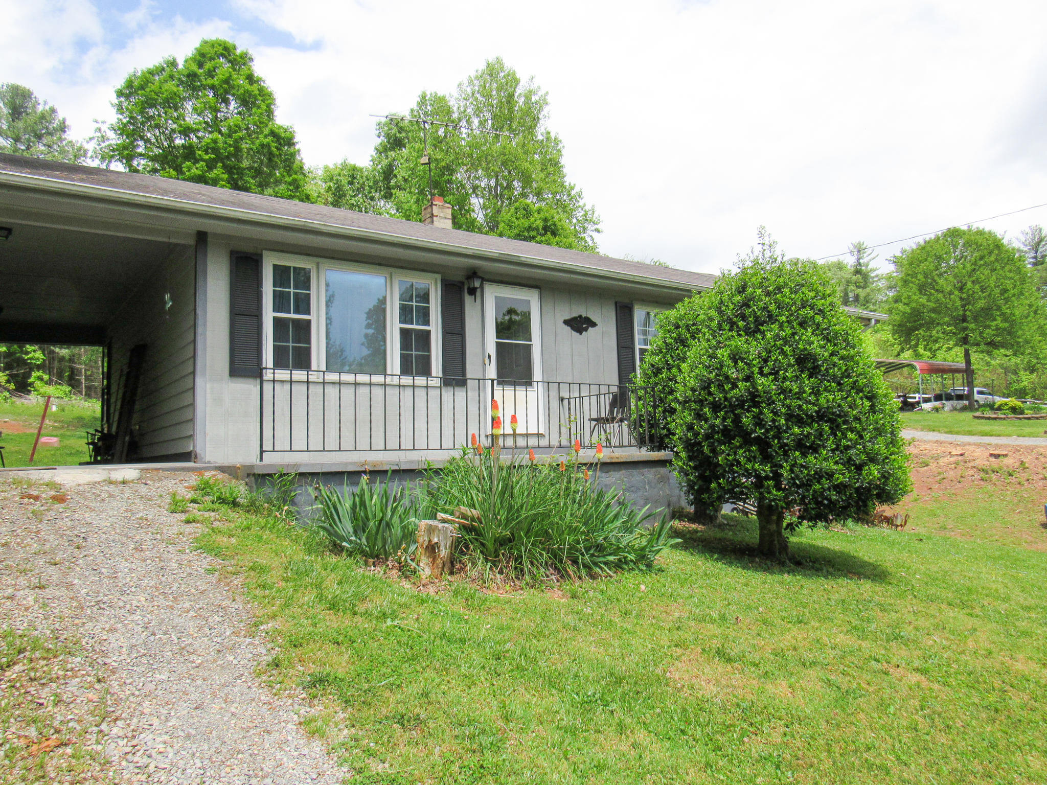 2589 Old Ferrum Road Ferrum, VA 24088 - Photo 2 of 30 a front view of a house with garden