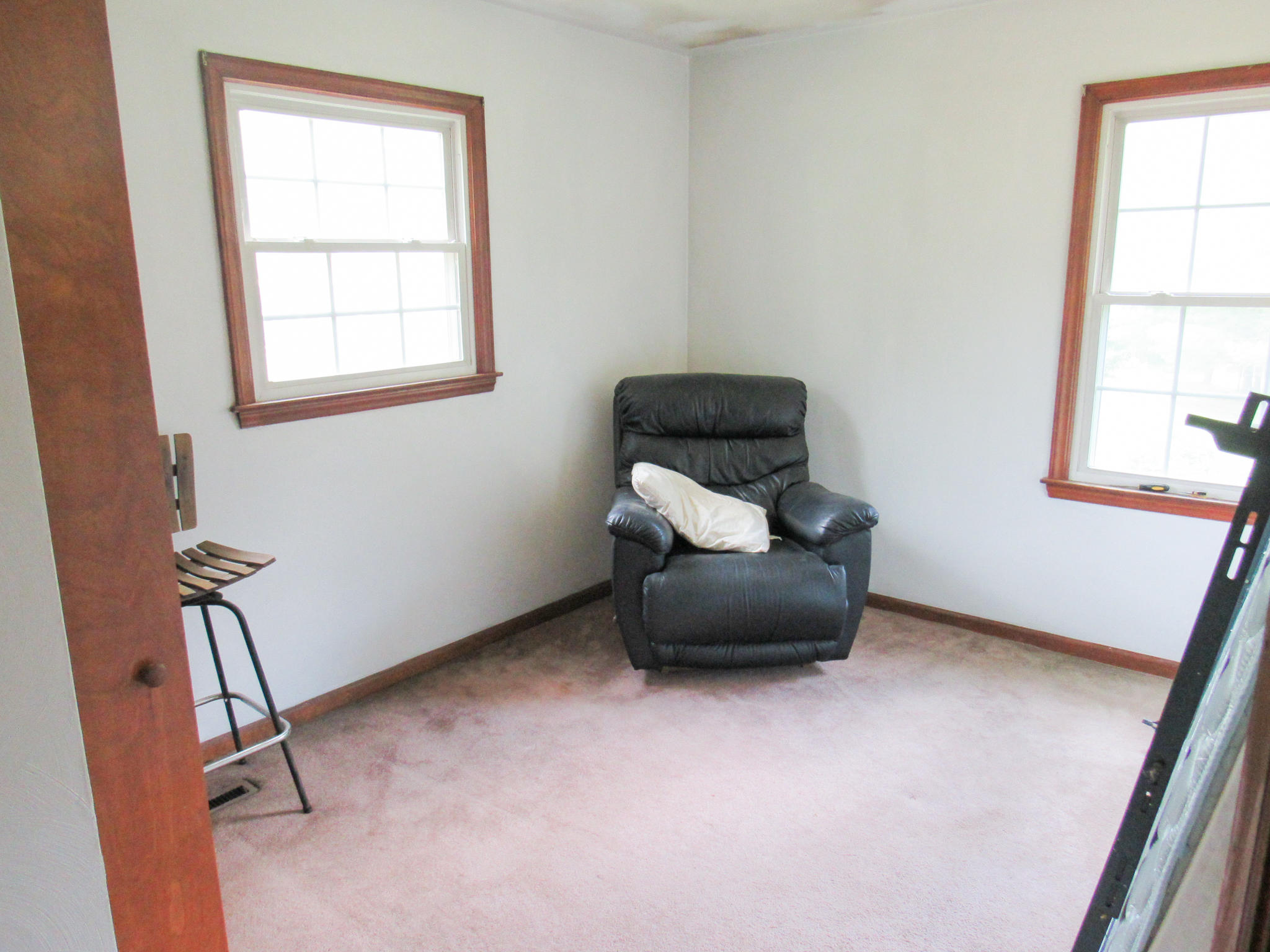 2589 Old Ferrum Road Ferrum, VA 24088 - Photo 13 of 30 a living room with furniture and a window