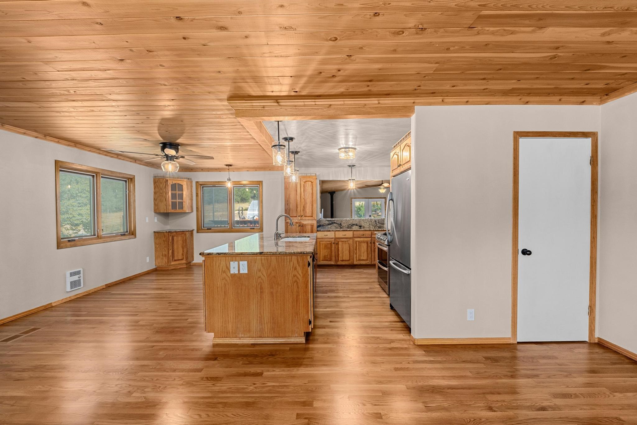 1381 Little Twin Lakes Road Colville, WA 99114 - Photo 5 of 50