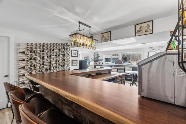 $849,000 | 201 Townes Lane, Wayzata, MN 55391