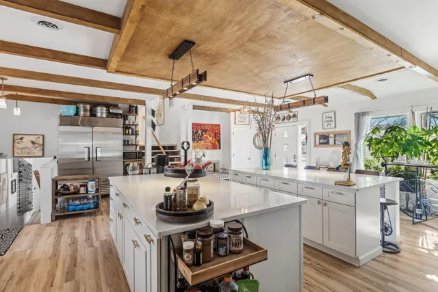 $849,000 | 201 Townes Lane, Wayzata, MN 55391