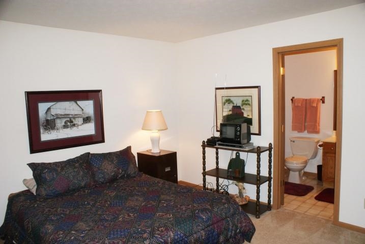 11900 Schuessler Road Evansville, IN 47708 - Photo 16 of 30