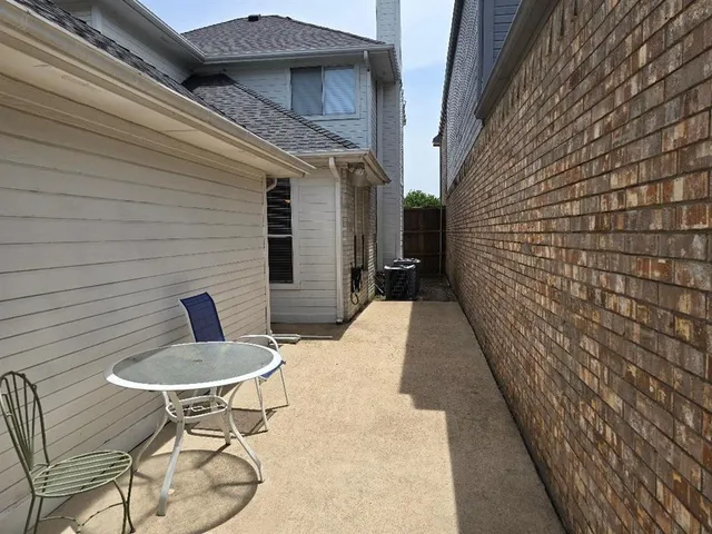 $2,700 | 6011 Longley Court, Dallas, TX 75252