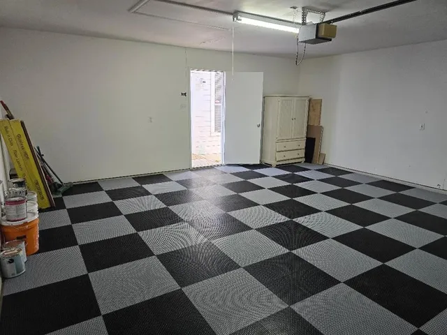 $2,700 | 6011 Longley Court, Dallas, TX 75252