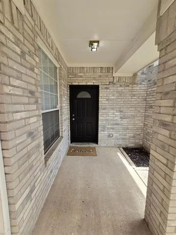 $2,700 | 6011 Longley Court, Dallas, TX 75252