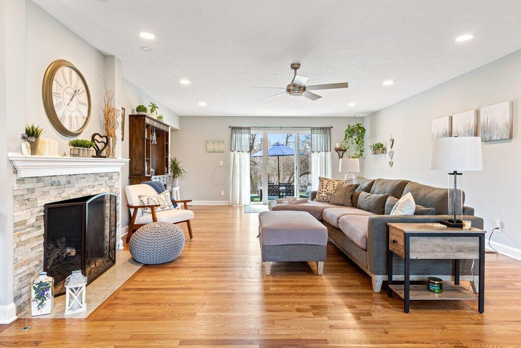 249 East Cooke Road Columbus, OH 43214 - Photo 6 of 40 249 East Cooke Road-14.jpg-SMALL
