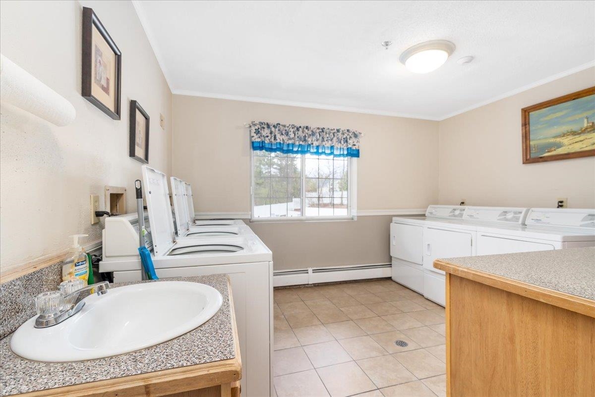 490 North River Road, Unit 20 Manchester, NH 03104 - Photo 21 of 31 Gallery Image 21
