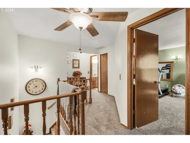 $560,000 | 7450 Southwest 184th Place, Beaverton, OR 97007