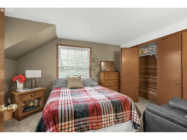 $560,000 | 7450 Southwest 184th Place, Beaverton, OR 97007