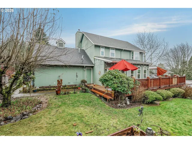 $560,000 | 7450 Southwest 184th Place, Beaverton, OR 97007