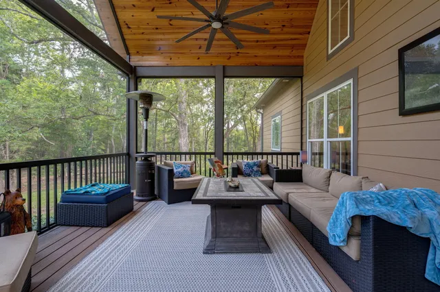 $975,000 | 6360 Happy Valley Lane, Appling, GA 30802