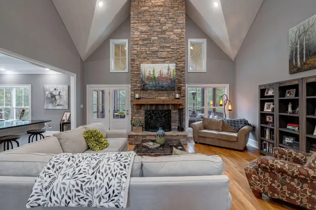 $975,000 | 6360 Happy Valley Lane, Appling, GA 30802