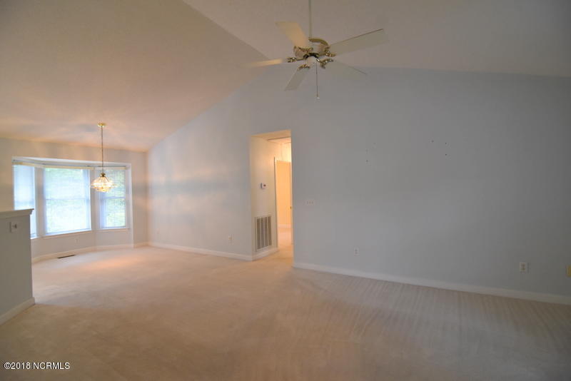 414 Ridge Road Wilmington, NC 28412 - Photo 6 of 15 DSC_2088