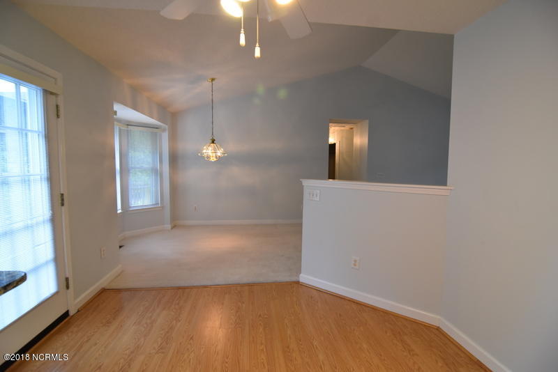 414 Ridge Road Wilmington, NC 28412 - Photo 8 of 15 DSC_2118