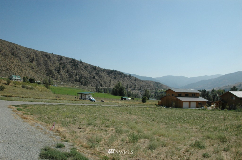 3 Lightning Place Methow, WA 98834 - Photo 5 of 13 Gallery Image 5