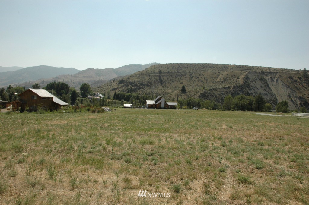 3 Lightning Place Methow, WA 98834 - Photo 7 of 13 Gallery Image 7