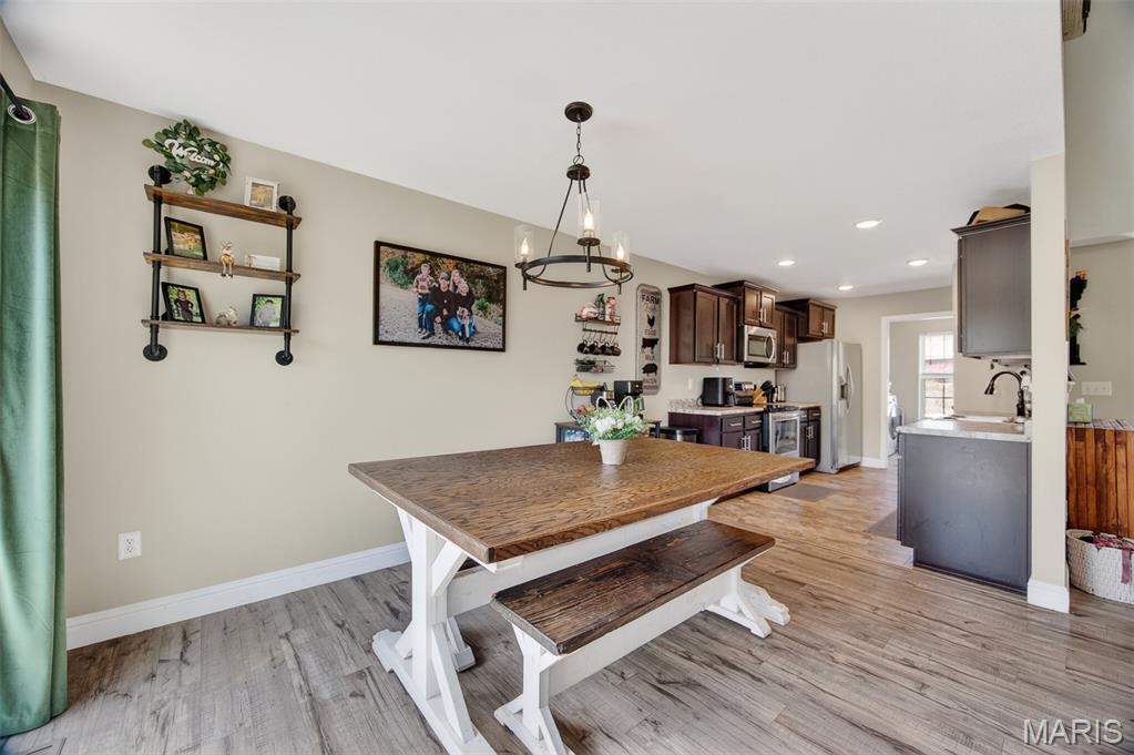 205 Ridgeview Drive St. Robert, MO 65584 - Photo 8 of 56