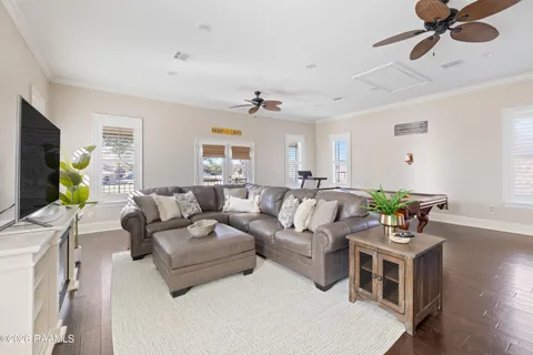 $530,000 | 205 West Vallauris Drive, Lafayette, LA 70507