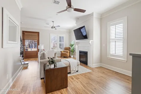 $530,000 | 205 West Vallauris Drive, Lafayette, LA 70507