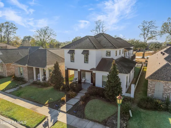 $530,000 | 205 West Vallauris Drive, Lafayette, LA 70507
