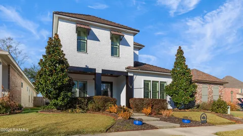 $520,000 | 205 West Vallauris Drive, Lafayette, LA 70507