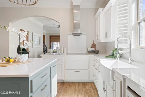 $550,000 | 205 West Vallauris Drive, Lafayette, LA 70507