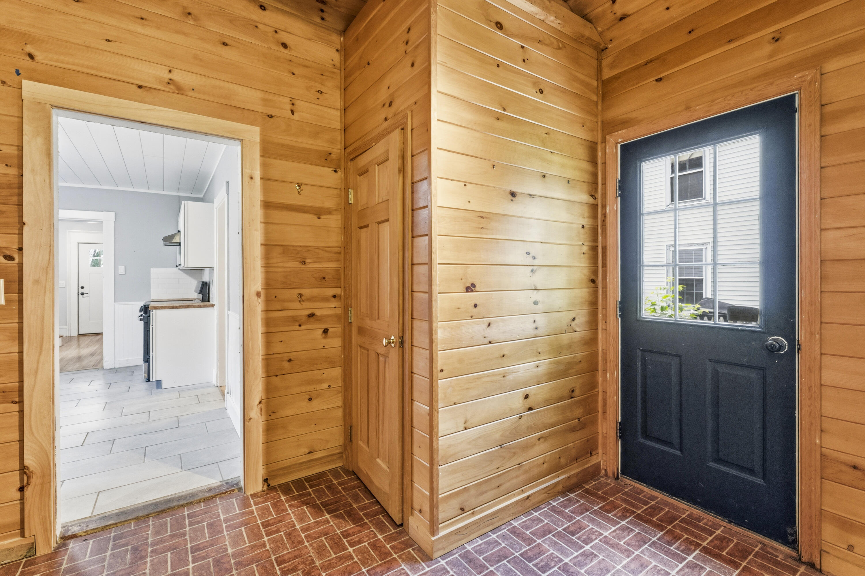 80 Pearl Street Bangor, ME 04401 - Photo 15 of 54 DSC08113