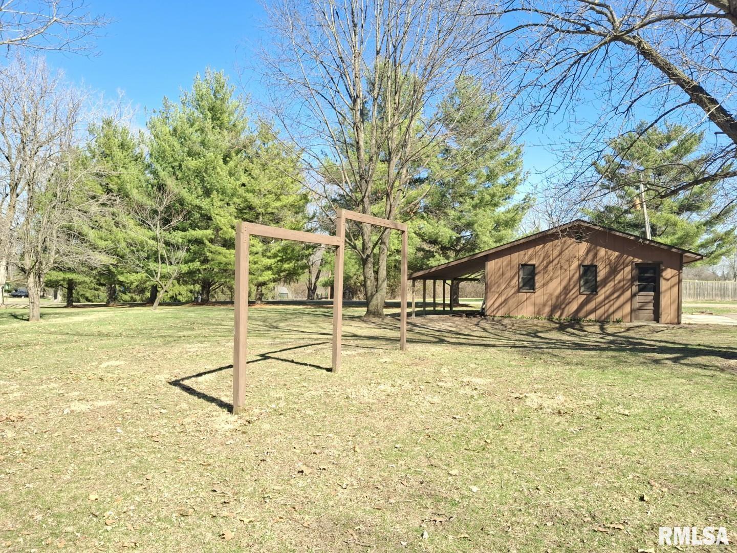 23074 North Cherokee Road Cuba, IL 61427 - Photo 43 of 50