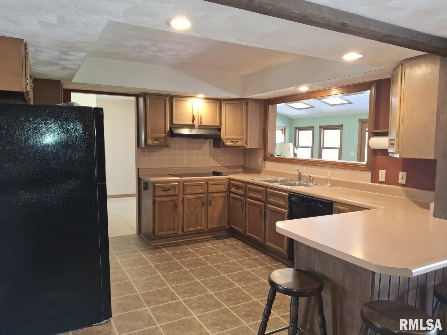 23074 North Cherokee Road Cuba, IL 61427 - Photo 7 of 50