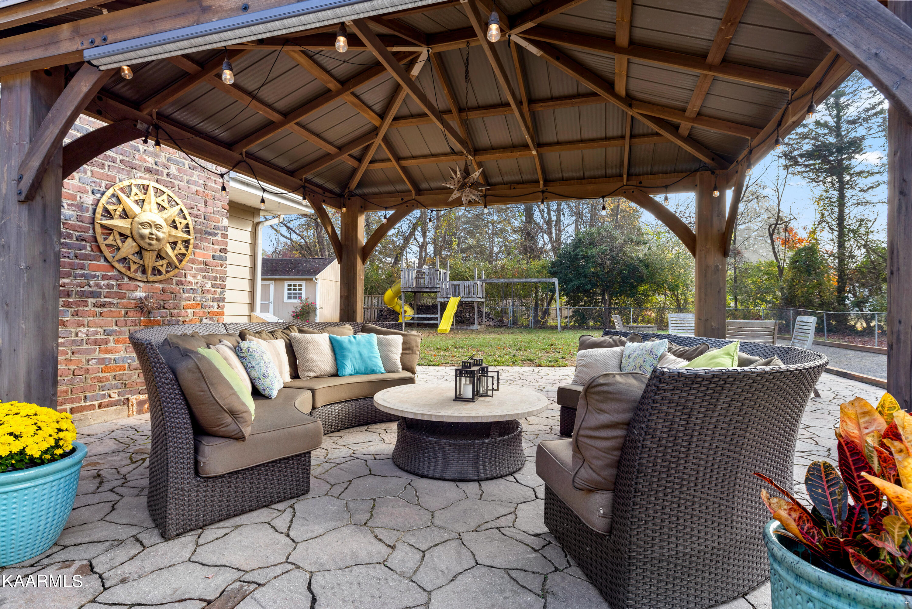 105 Daniel Lane Oak Ridge, TN 37830 - Photo 14 of 31 Positive Perceptions-12