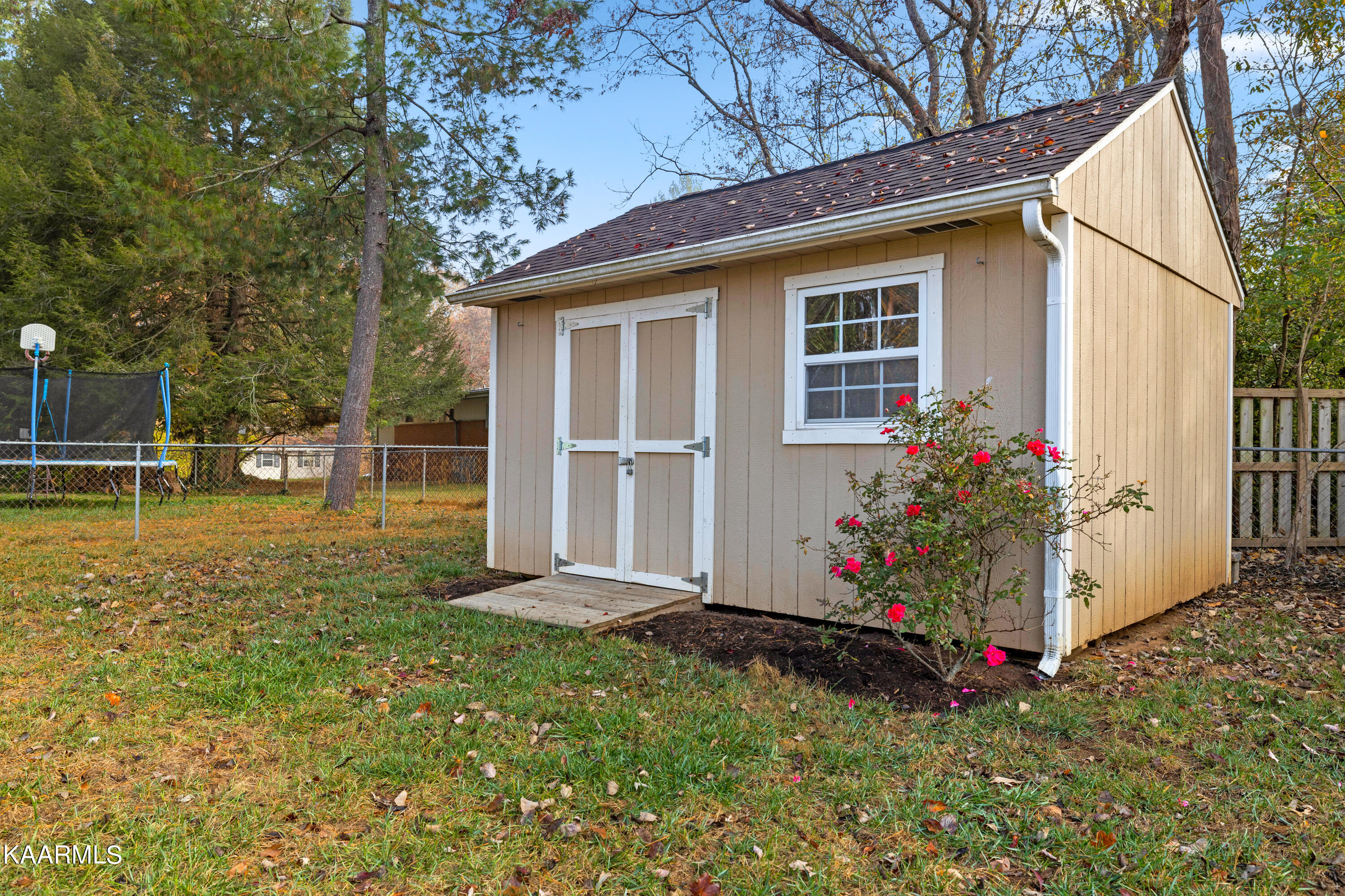 105 Daniel Lane Oak Ridge, TN 37830 - Photo 30 of 31 Positive Perceptions-27