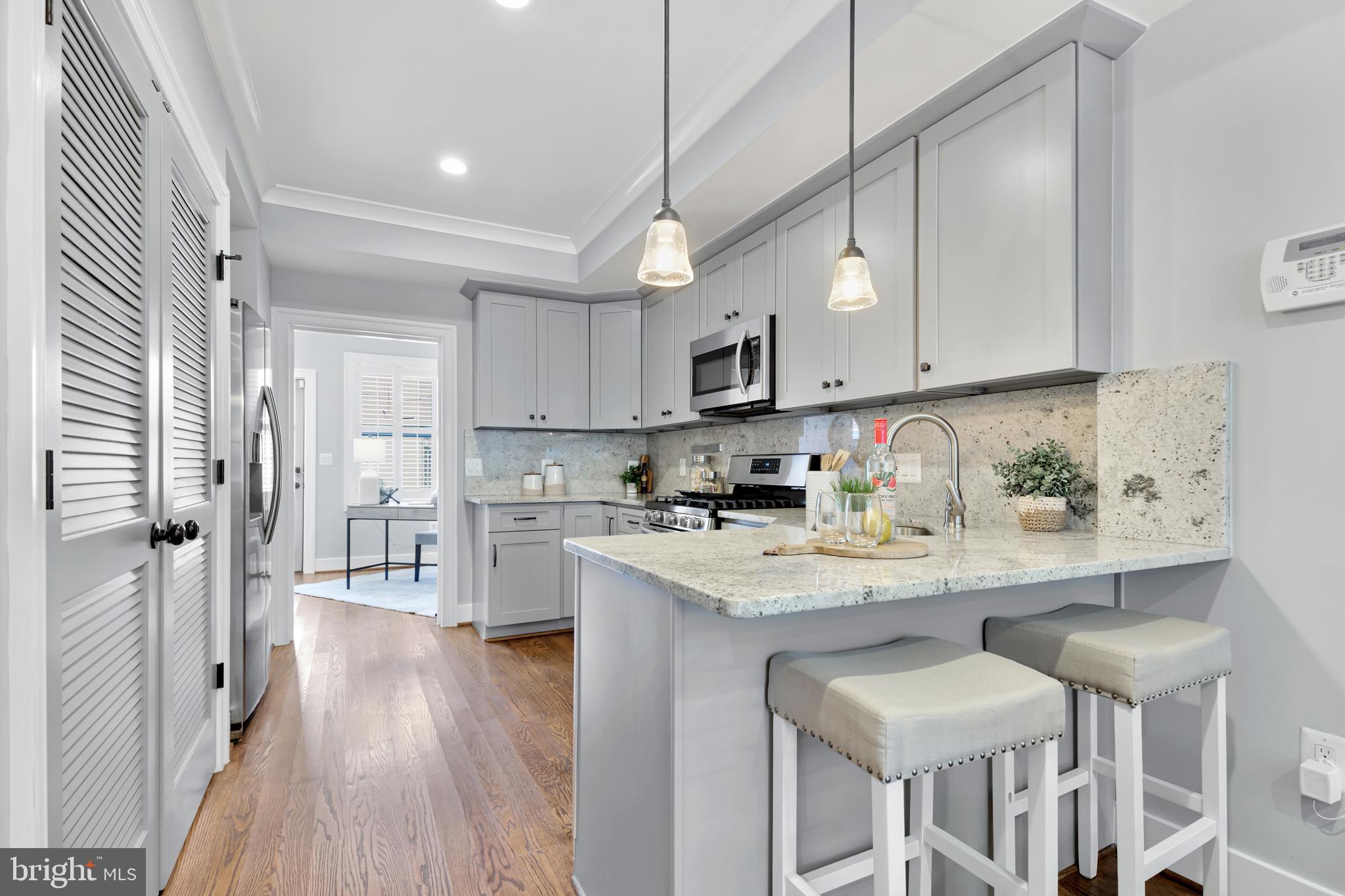 930 9th Street Northeast Washington, DC 20002 - Photo 8 of 29