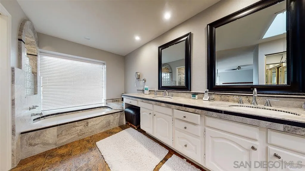 4670 Sunburst Road Carlsbad, CA 92008 - Photo 18 of 25 Gallery Image 18