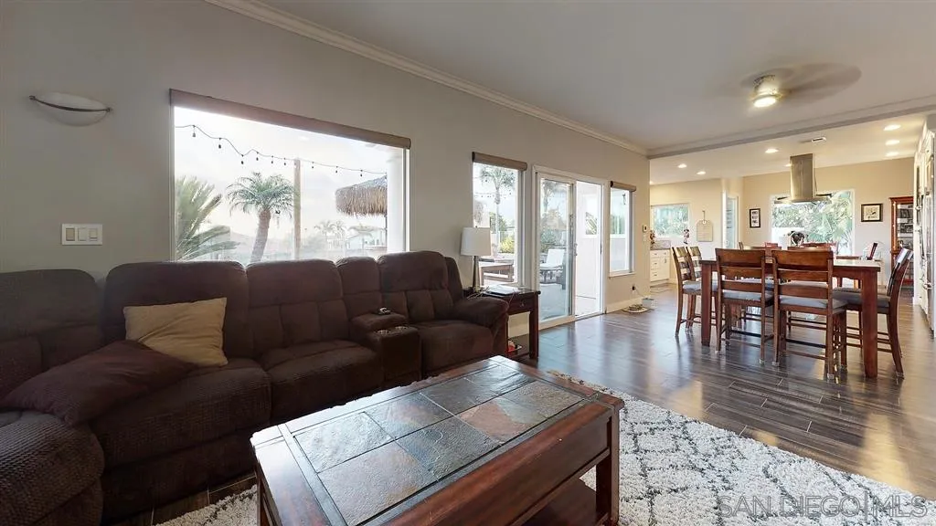 4670 Sunburst Road Carlsbad, CA 92008 - Photo 9 of 25 Gallery Image 9