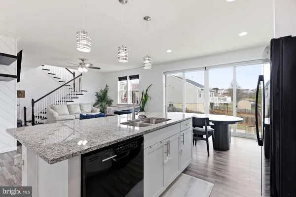 $469,999 | 2156 Chestnut Dr., Culpeper, VA 22701