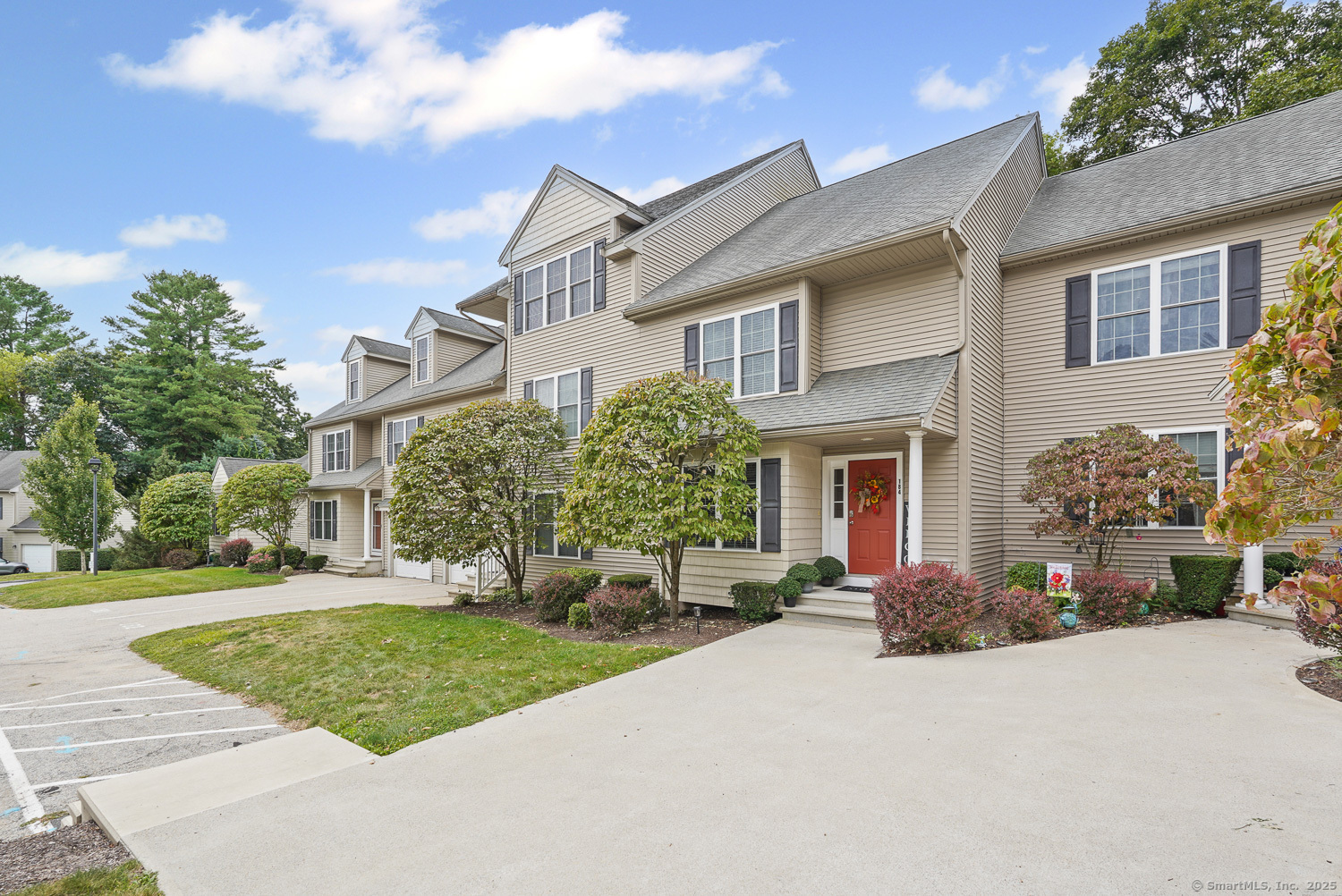 74 Perry Street, Unit 184 Putnam, CT 06260 - Photo 1 of 1 Gallery Image 1