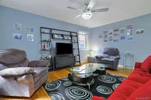 $325,000 | 161 Charter Circle, Unit 161, Ossining, NY 10562