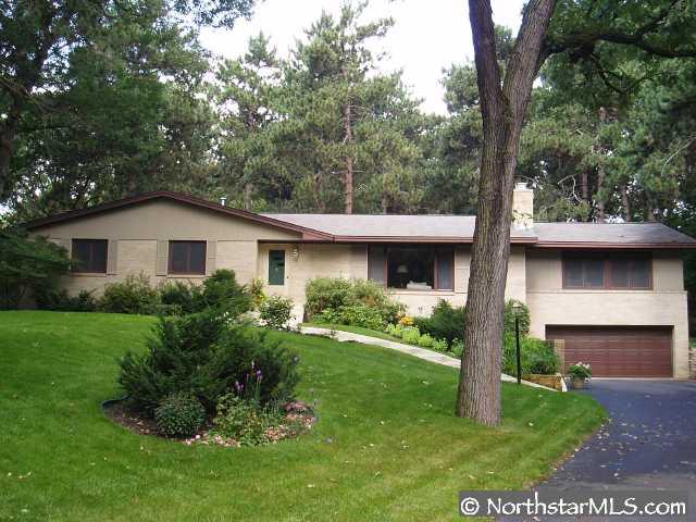 79 Many Levels Road White Bear Lake, MN 55110 - Photo 1 of 1 Gallery Image 1