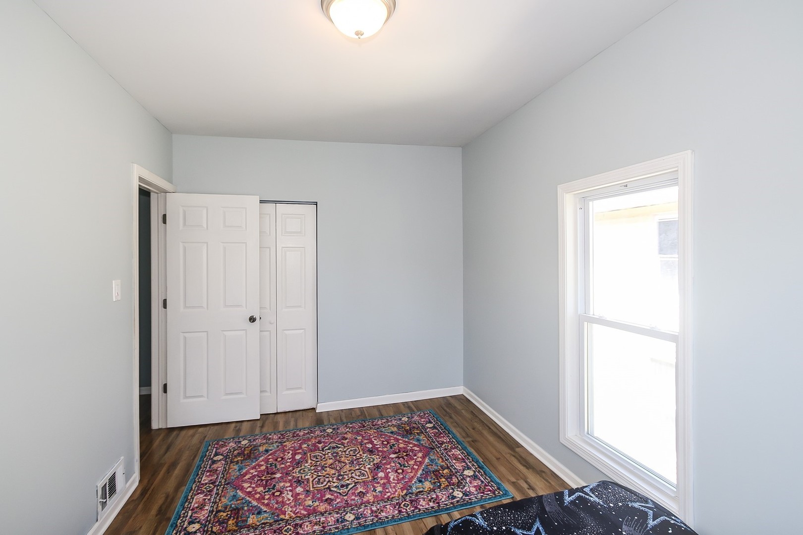 271 Center Street Elgin, IL 60120 - Photo 16 of 20